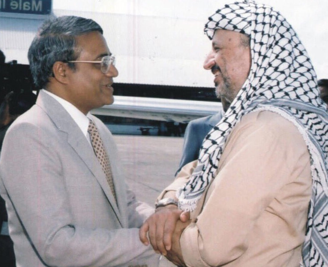 ފަލަސްތީނުގެ މުޖާހިދުންގެ ހިތްވަރަށް ރައީސް މައުމޫން ސާބަސް ދެއްވައިފި