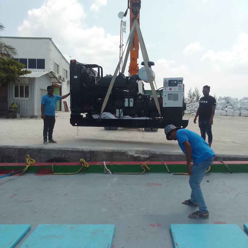 ހޯޑެއްދޫގައި 400 ކިލޮވޮޓްގެ ޖަނަރޭޓަރ ސެޓެއް ބަހައްޓައިފި