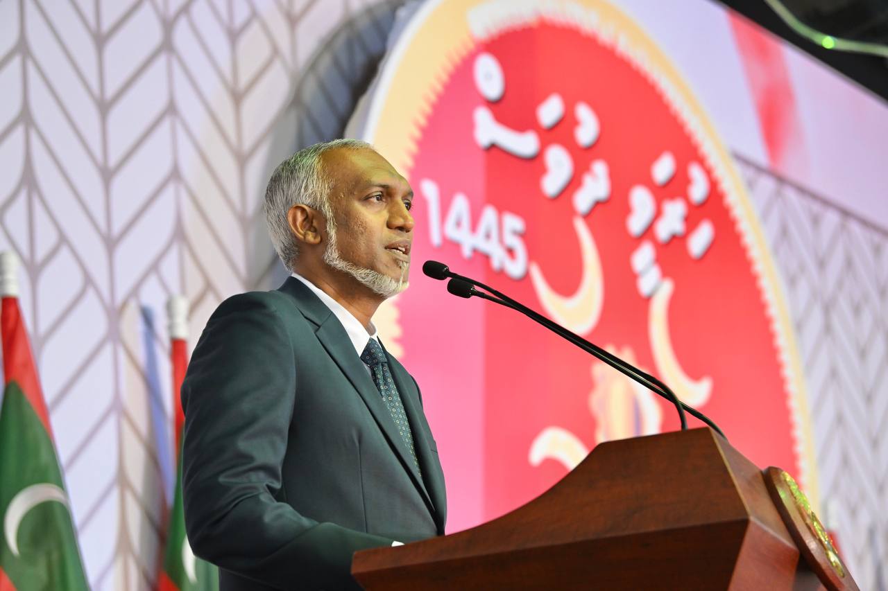 އަންނަ ހަފުތާއިންފެށިގެން ލަދުހުތުރު މަންޒަރު ފެންނަ ސައިޓުތަކަށް ނުވަދެވޭ ގޮތަށް މުޅިން ބަންދުކޮށްލެވޭނެ: ރައީސް