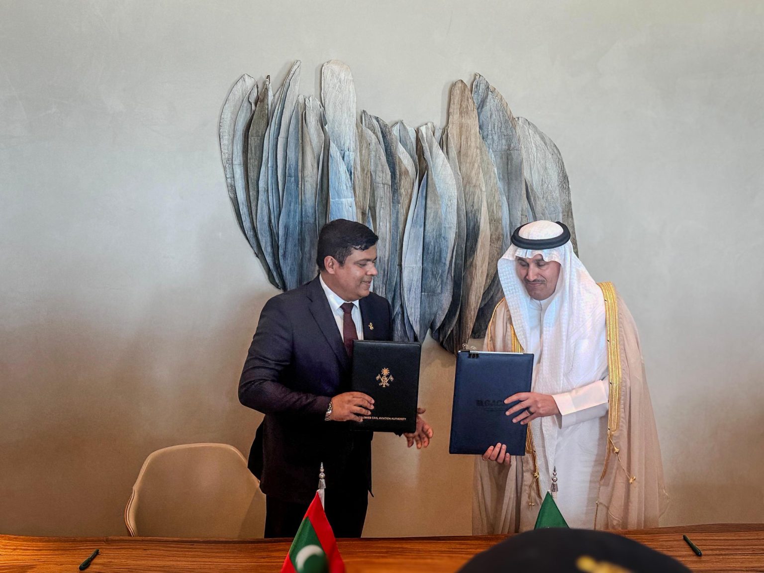 ސައޫދީއާއެކު ވައިގެ ދަތުރުފަތުރުގެ ދާއިރާއިން ގުޅުން ބަދަހި ކުރަން އެއްބަސްވެއްޖެ