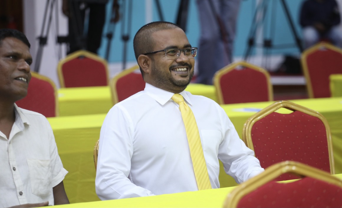 އެކަކު އަނެކަކަށް ވަގަށް ގޮވުމުން އެކަމުގެ އަސަރު ކުރާނީ ރައްޔިތުންނަށް - ނިހާދު