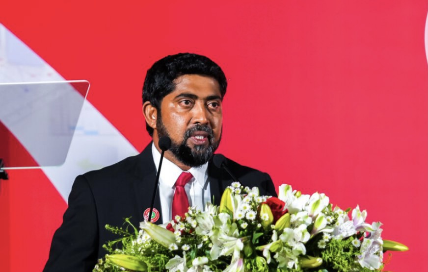 ޝާހުގެ ސުވާލެއް: ޤައުމީ މަސްލަޙަތަށްޓަކައި ކޮންމެފަހަރަކު ޤުރުބާންވާން ޖެހެނީ ޤާސިމްތޯ