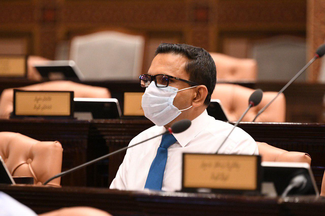 "ބާ އިމްތިހާން" ފުރިހަމަކުރުން ފަސްކުރުމަށް ހުށައެޅި ބިލު ބަލައިގެންފި