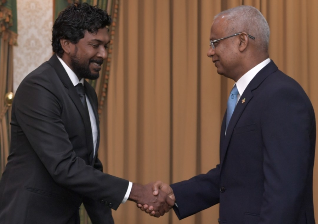 ބްރޯޑްކޮމްގެ މެންބަރުކަމަށް ކުރިމަތިލާން ހުޅުވާލައިފި