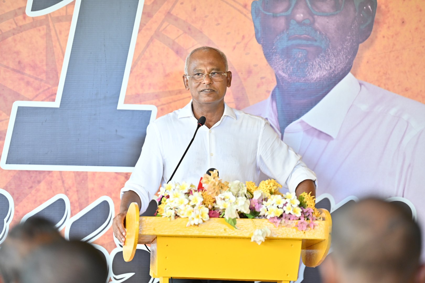 އެމްޑީޕީން މި އިންތިހާބުގައި ކެމްޕޭން ކުރަނީ ބިރުވެރިކަމެއްގެ ތެރޭގައި ތިބެގެން: ޞާލިޙް