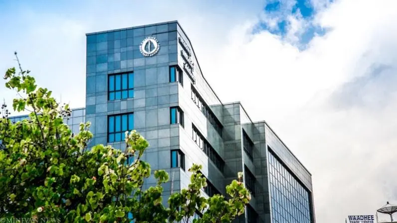 މާލީ އިދާރާތަކަށް ލައިސަންސް ދެނީ ގާނޫނީ ކަންކަން ފުރިހަމަ ކުރުމުން؛ ފަތުރަނީ ދޮގެއް: އެމްއެމްއޭ