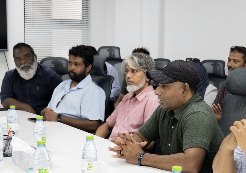 ފުލެޓު އެއްބަސްވުންތަކުގެ ޠަބީޢަތު ބަދަލު ކުރުމަށް ފަހި ޔޫނިއަނުން ގޮވާލައިފި