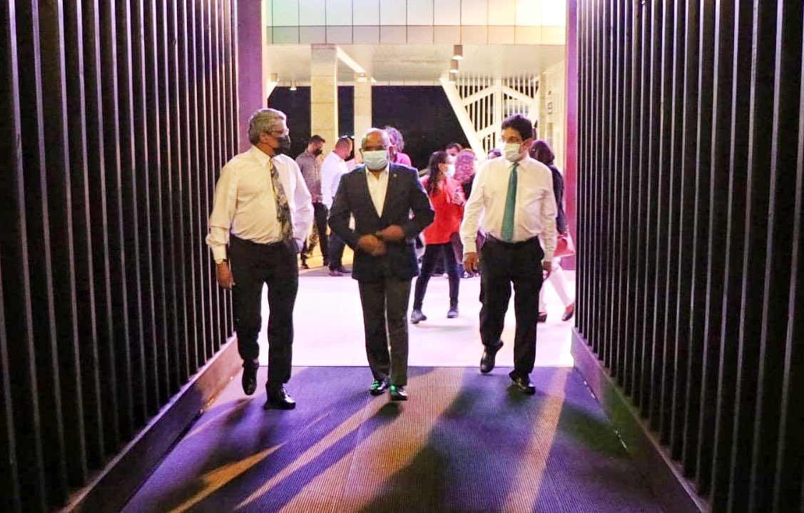 މިނިސްޓަރ ޝާހިދު ބަލްގޭރިއާއަށް